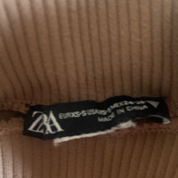 ZARA SEAMLESS LIGHT PINK MOCK NECK TOP - Picture 6 of 6